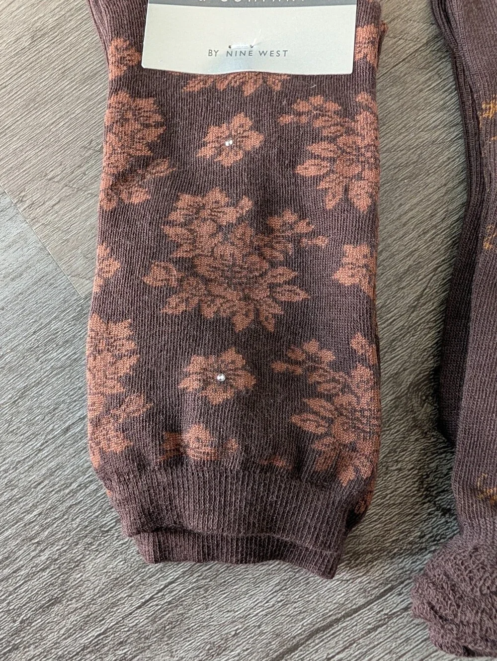 nwt CHOCOLATE BROWN DRESS SOCKS j. jill nine west